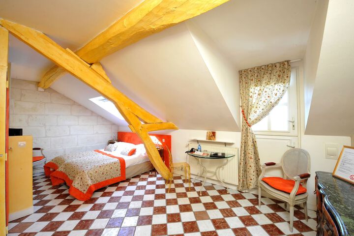 Room 6 of 41