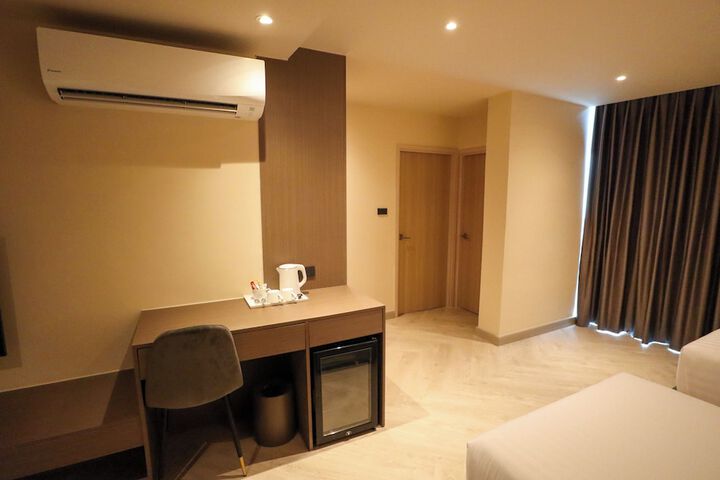 Room 29 of 103