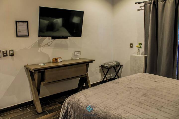 Room 31 of 205