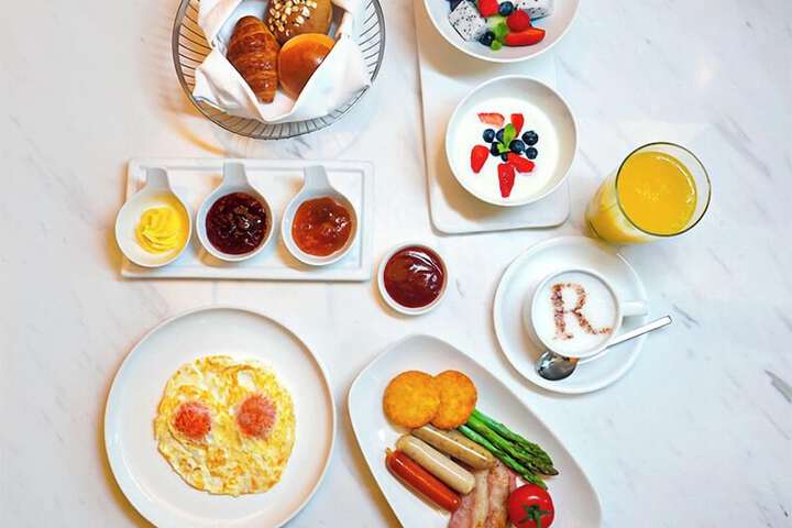 Breakfast/Coffee Service 76 of 128