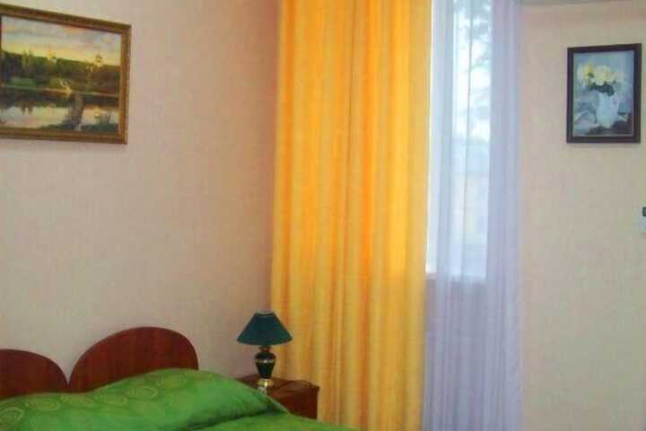 Room 11 of 21
