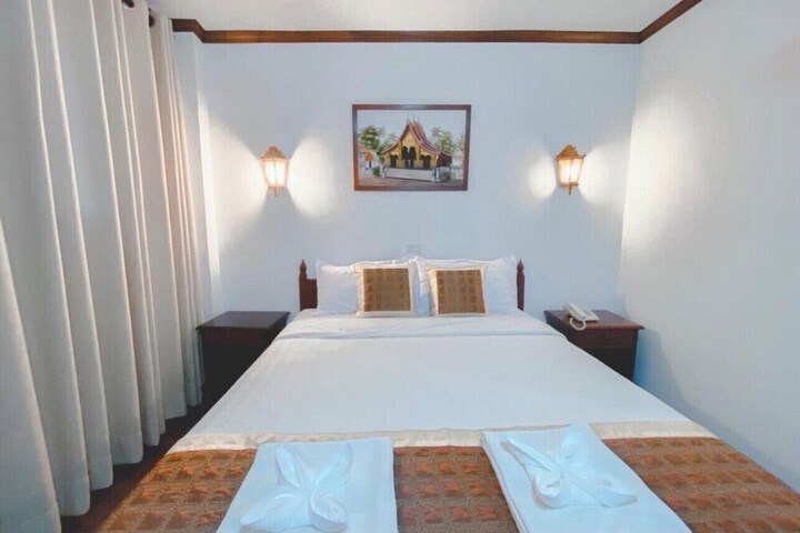 Room 4 of 14
