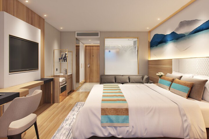 Room 5 of 6