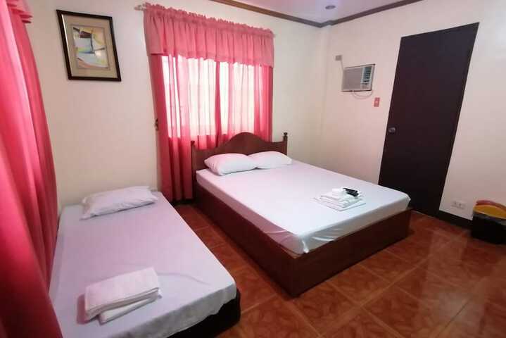 Room 7 of 29