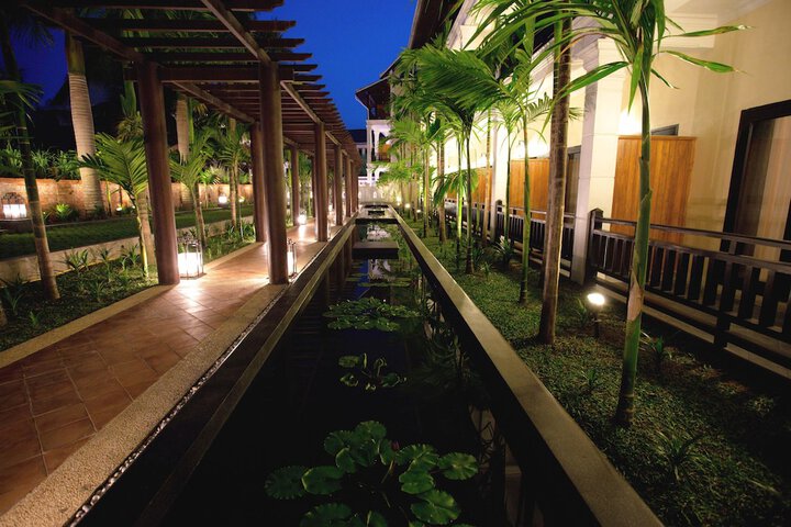Hotel Exterior 68 of 68