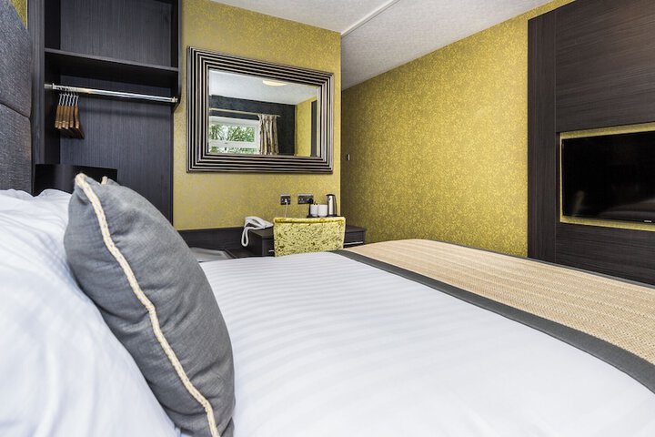 Room 20 of 64