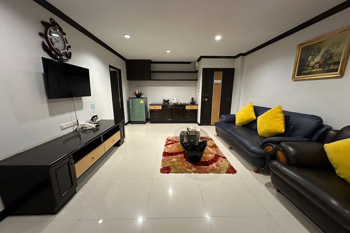 Room 40 of 60
