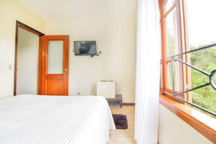 Room 105 of 240