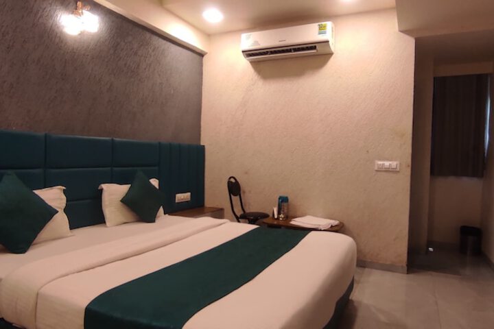 Room 14 of 44