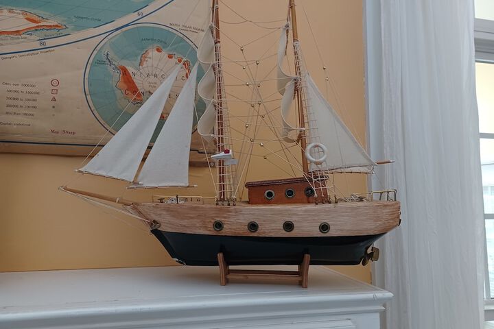 Hotel Interior 5 of 43