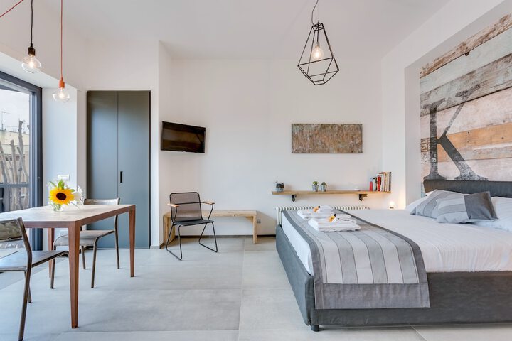 Room 54 of 270