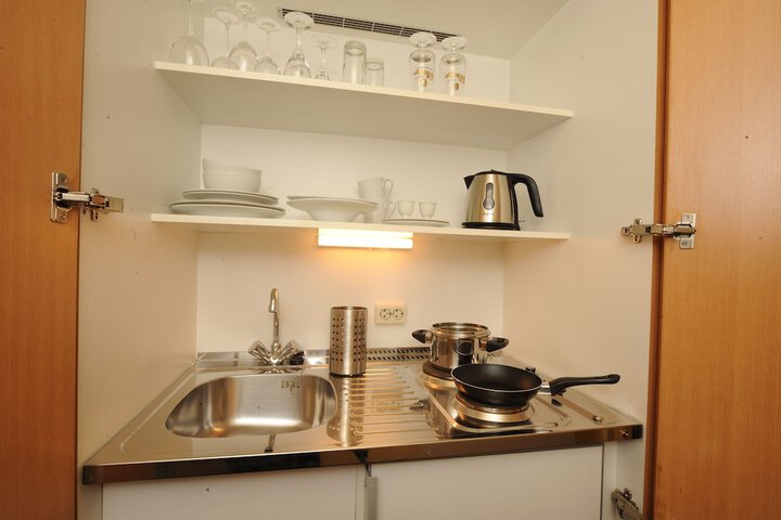 Private kitchenette