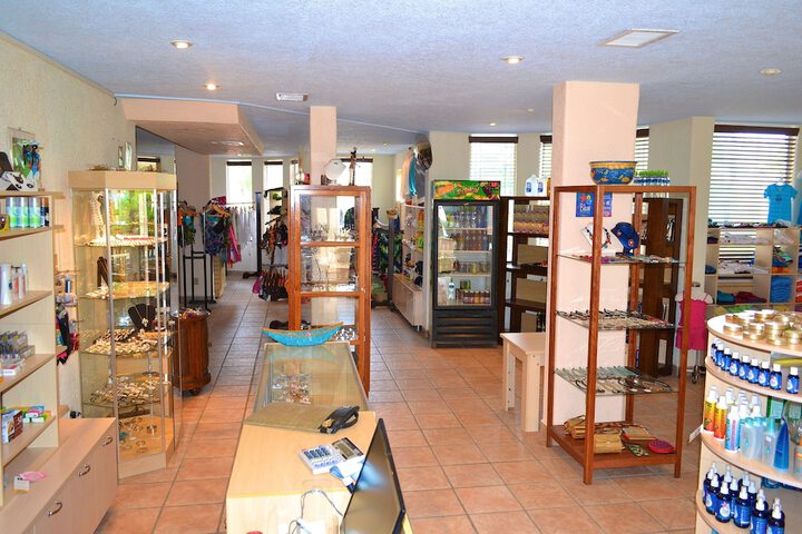 Gift Shop 116 of 172