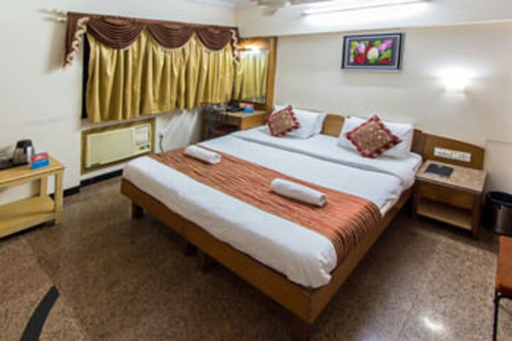 Zo Rooms Goregaon Railway Station