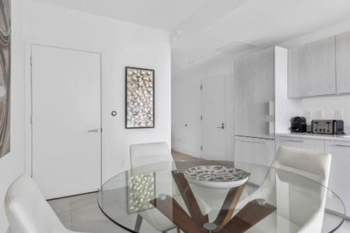 Exclusive One bedroom High rise in Miami in Miami, FL
