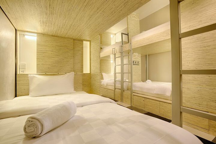 Room 5 of 46