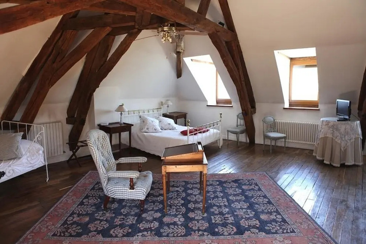 guest_rooms