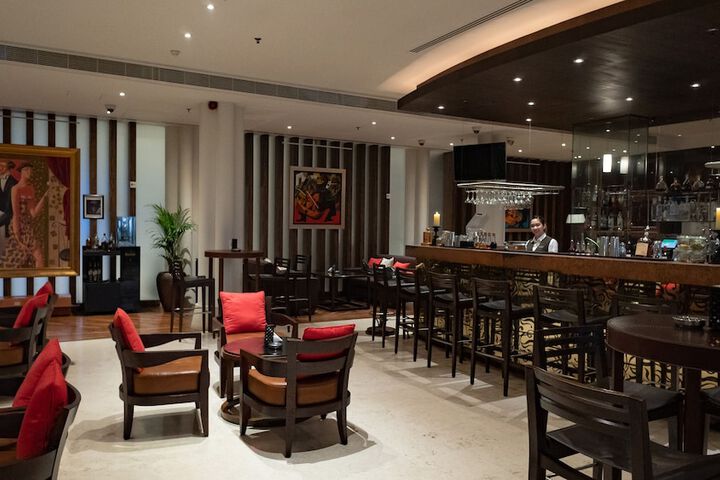 Lounge 123 of 172