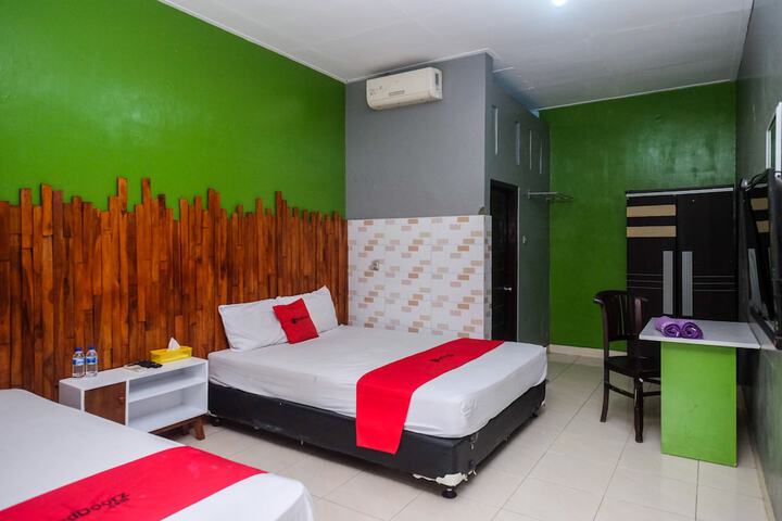 Room 14 of 42