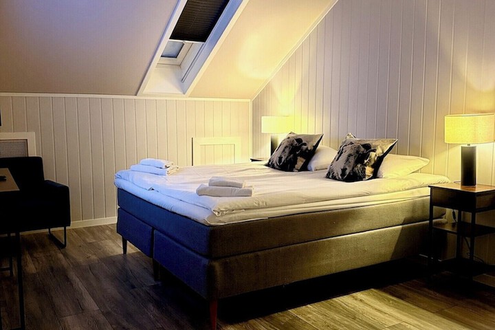 Room 30 of 47