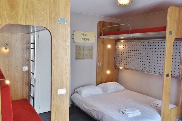 Room 29 of 60