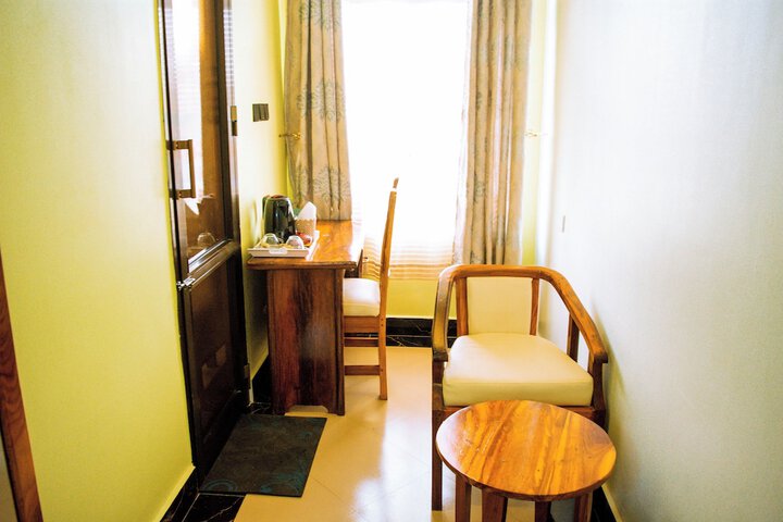 Room 12 of 51