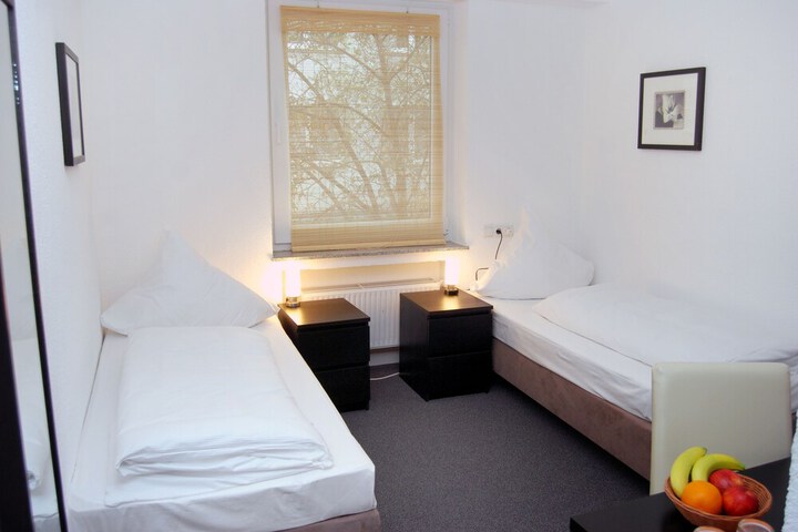 Room 6 of 41