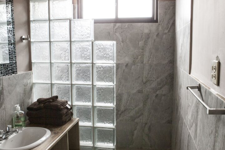 Room 49 of 78