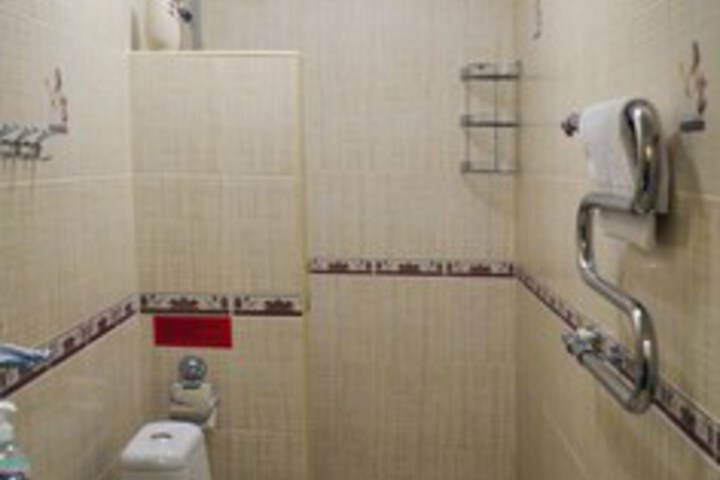 Room 2 of 20