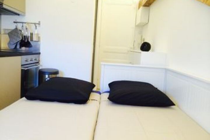 Room 36 of 63