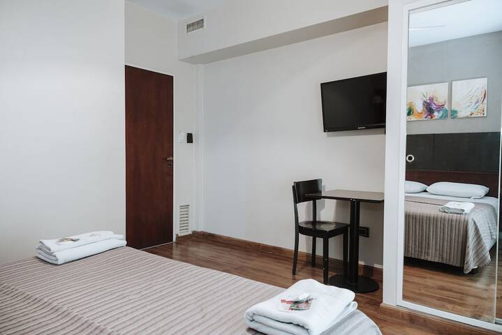 Room 15 of 40