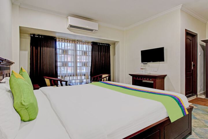 Room 11 of 46