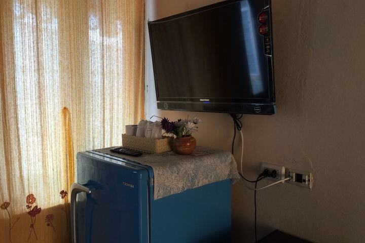 Room 7 of 19