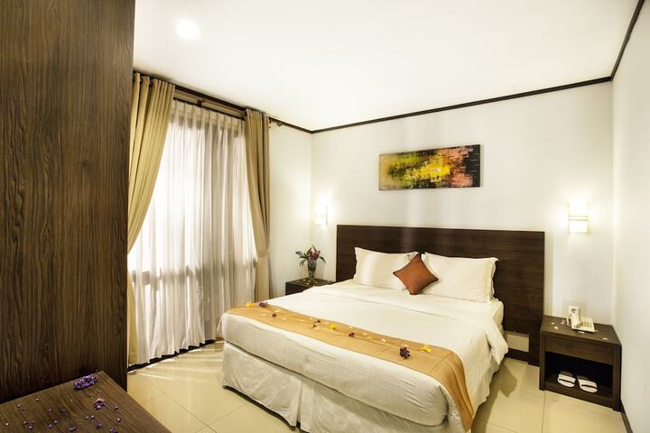 Room 8 of 60