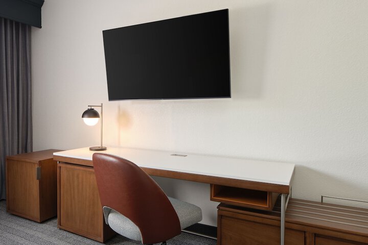 Room 12 of 31