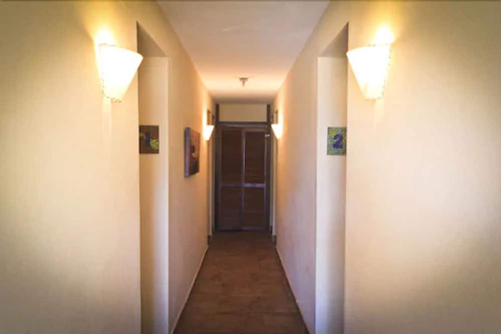 Ballroom/Hall 15 of 25