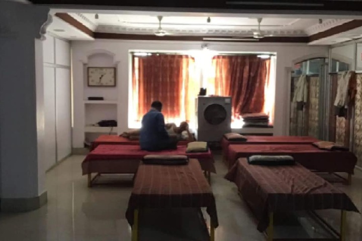 Goroomgo R. K. Dormitory Lucknow