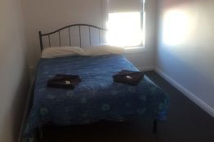Room 10 of 20