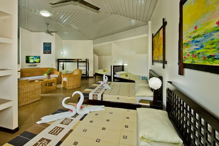 Room 9 of 53