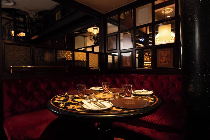 Dining 20 of 22