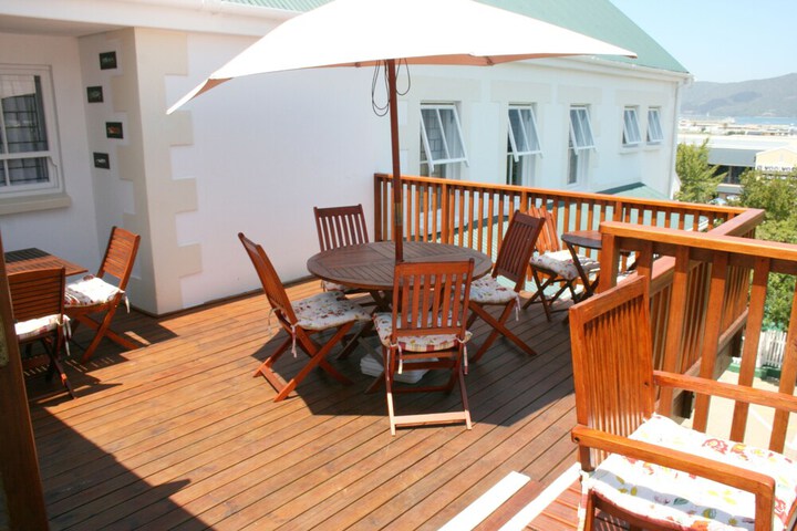 Terrace/Patio 173 of 198