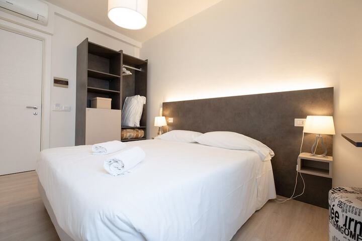 Room 20 of 86