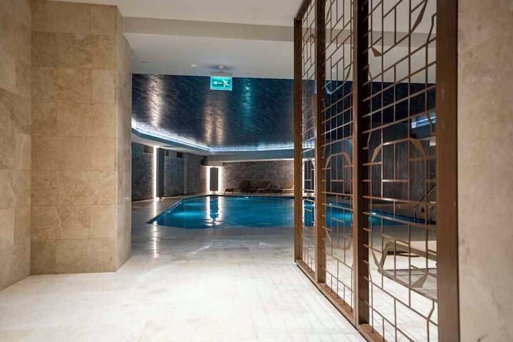 Pool 78 of 92