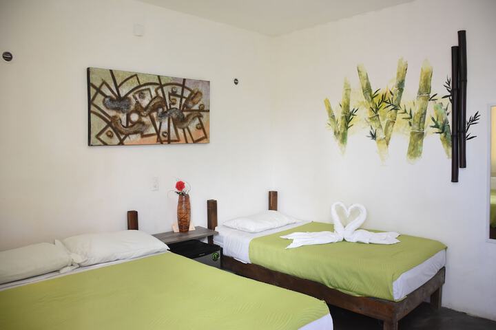 Room 10 of 34