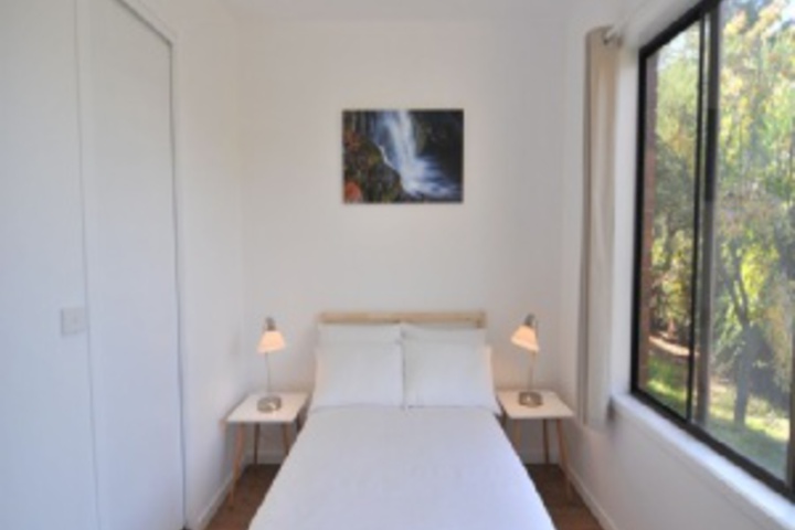 Room 21 of 693