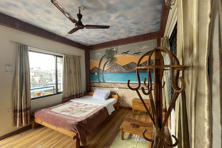 Room 19 of 49