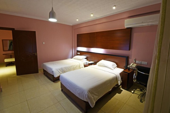 Room 14 of 53