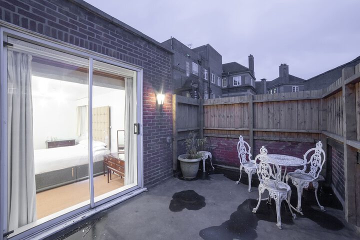 Terrace/Patio 20 of 36