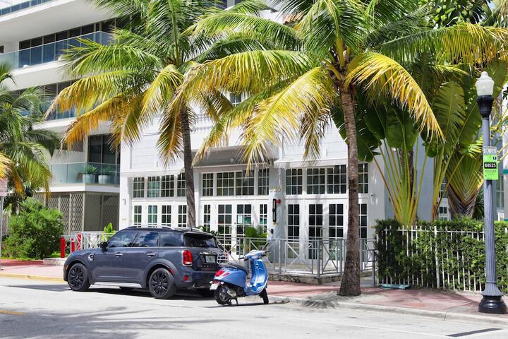 The Julia hotel by at Mine Hospitality