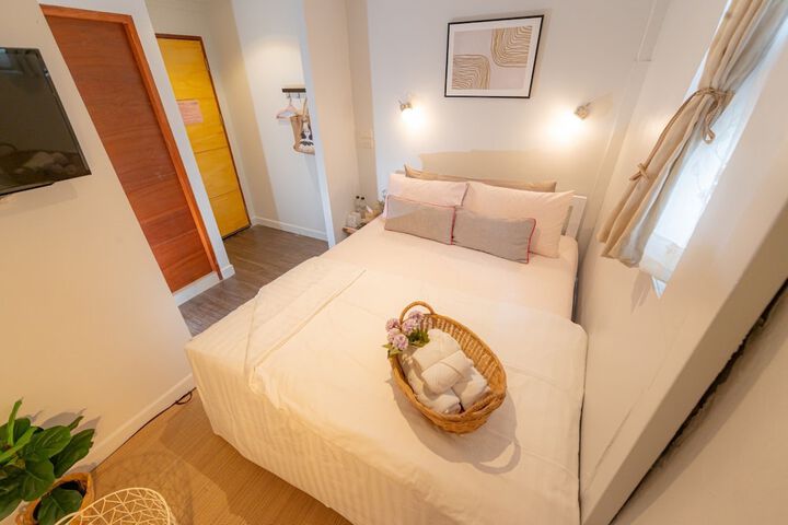 Room 45 of 93
